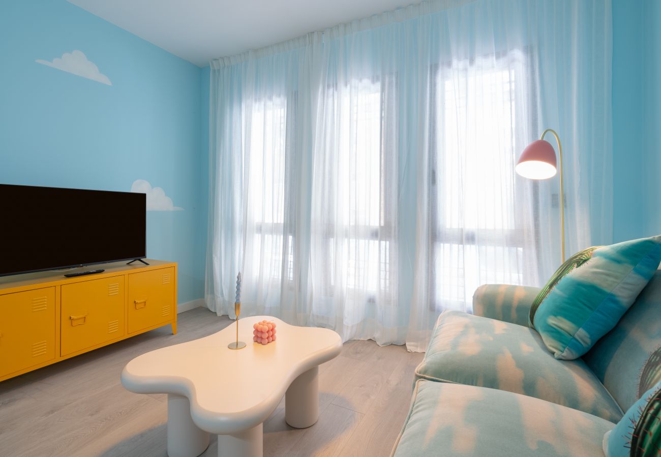 Apartamento en Málaga - Apto. artístico con mágico patio trasero, centro Málaga 