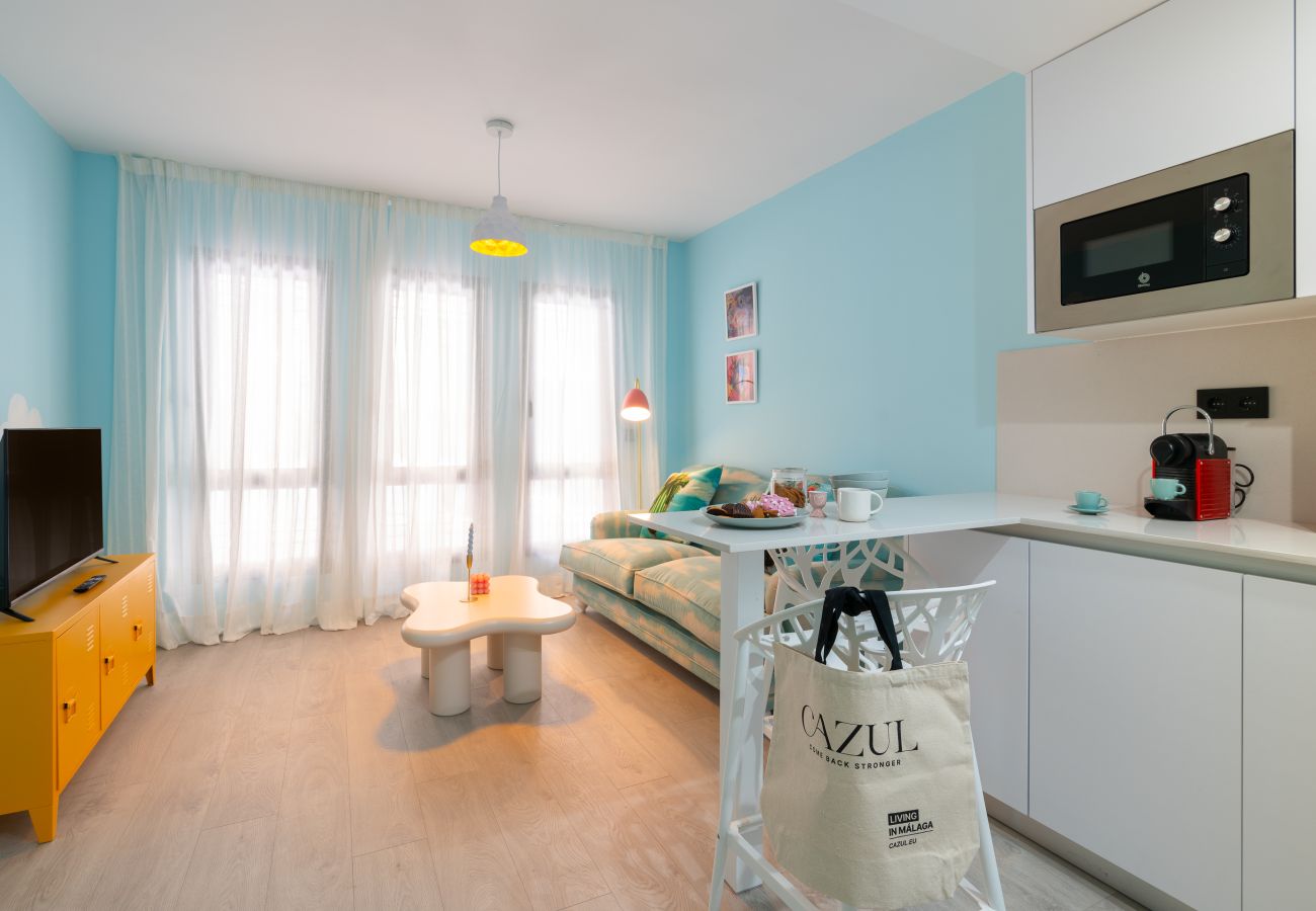 Apartamento en Málaga - Apto. artístico con mágico patio trasero, centro Málaga 