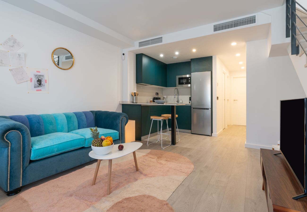 Apartamento en Málaga - Loft de artista bohemio, diseño vivo, centro de Málaga